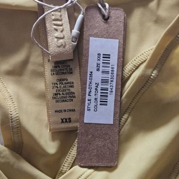 2 PAIR SKIMS V CUT PANTY NWT - Picture 3 of 6